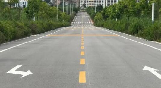 蘇州廠區(qū)劃線，自有施工團(tuán)隊打造安全高效廠區(qū)